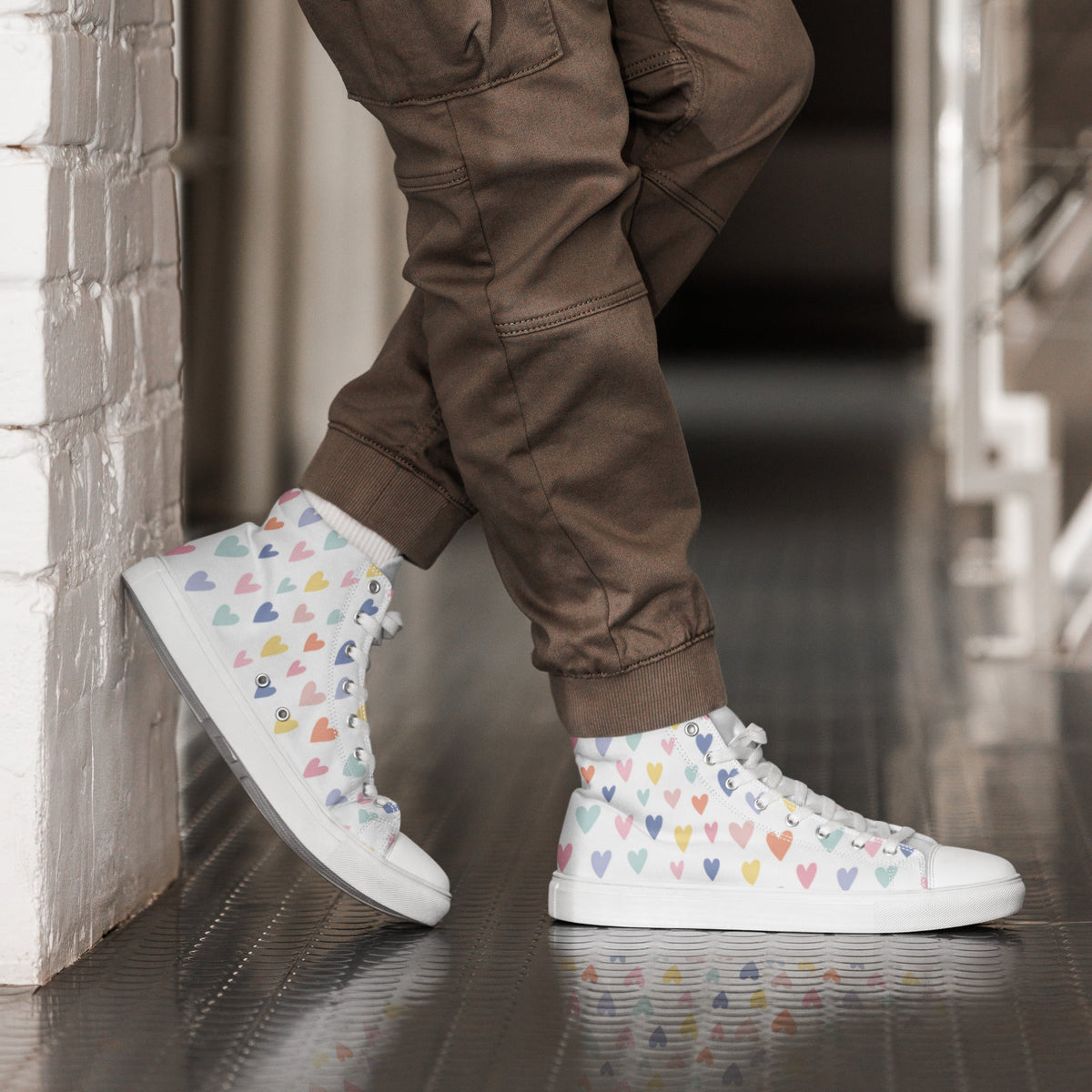 Shoes/Slippers/Sneakers